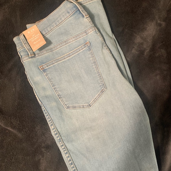 Madewell 10” Button Fly Jeans - Picture 3 of 5